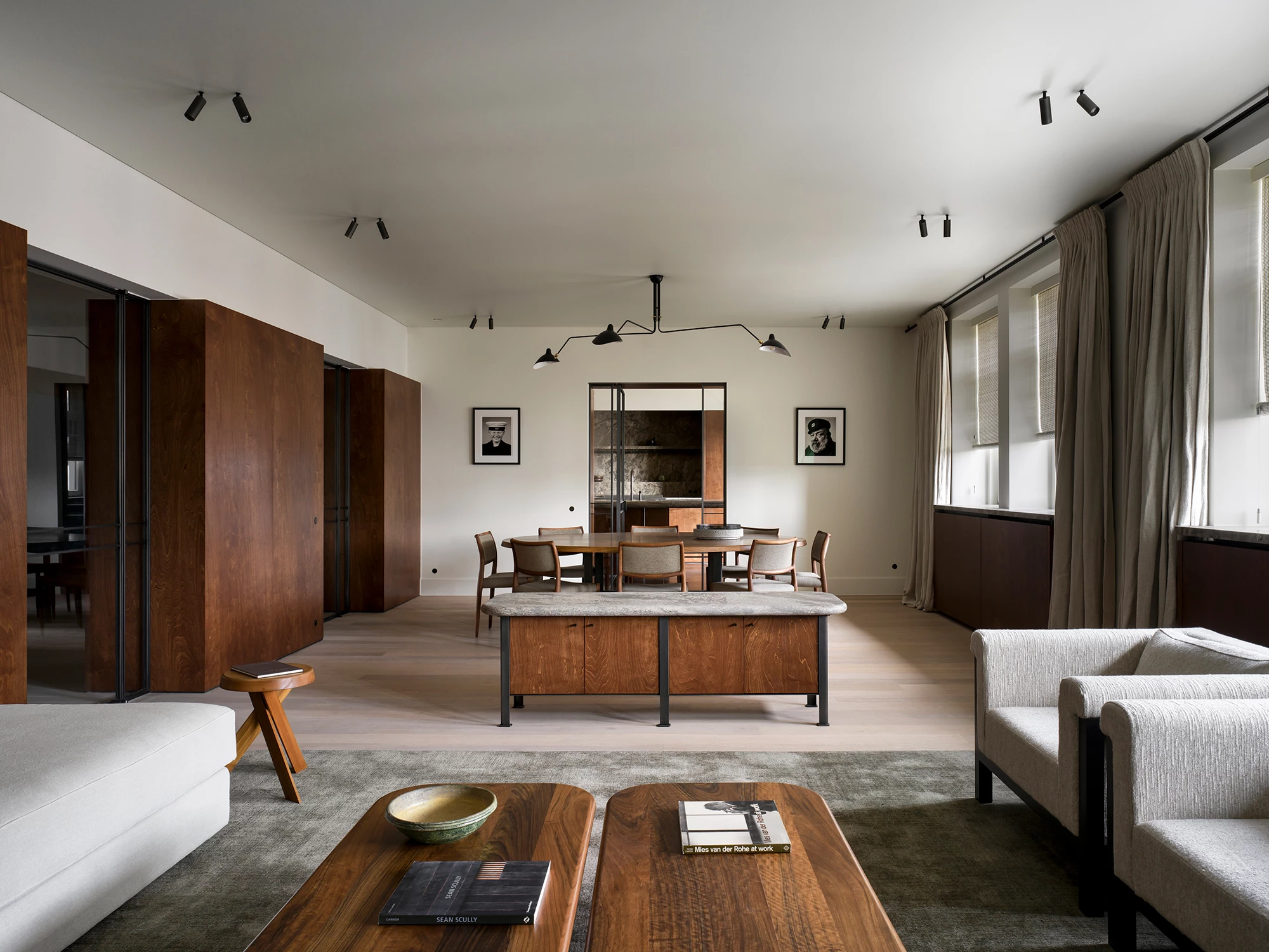 Balancing work and life at a Brussels pied-&agrave;-terre