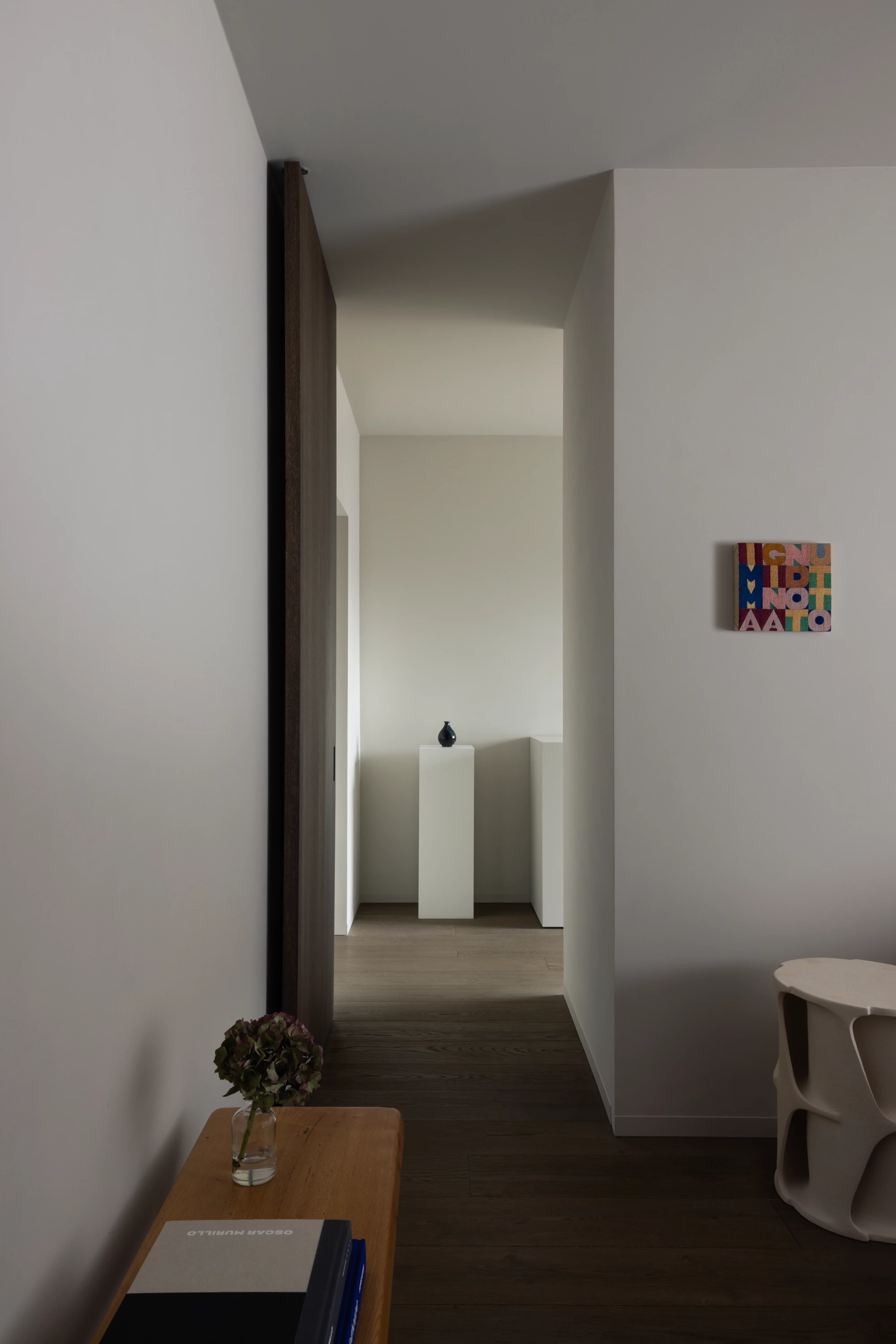 Apartment L&R